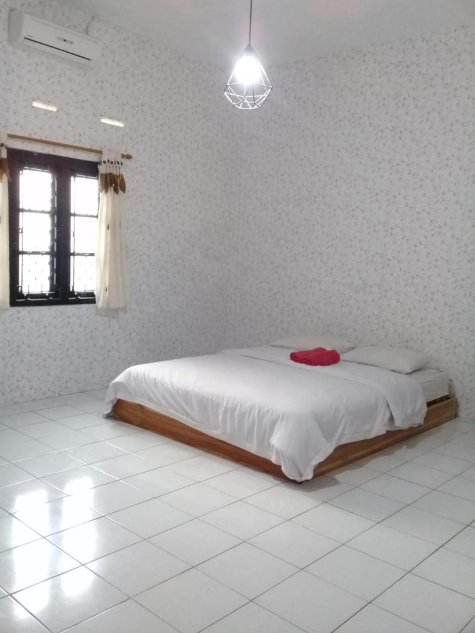 Ndalem Diajeng Apartment Yogyakarta Ngoại thất bức ảnh